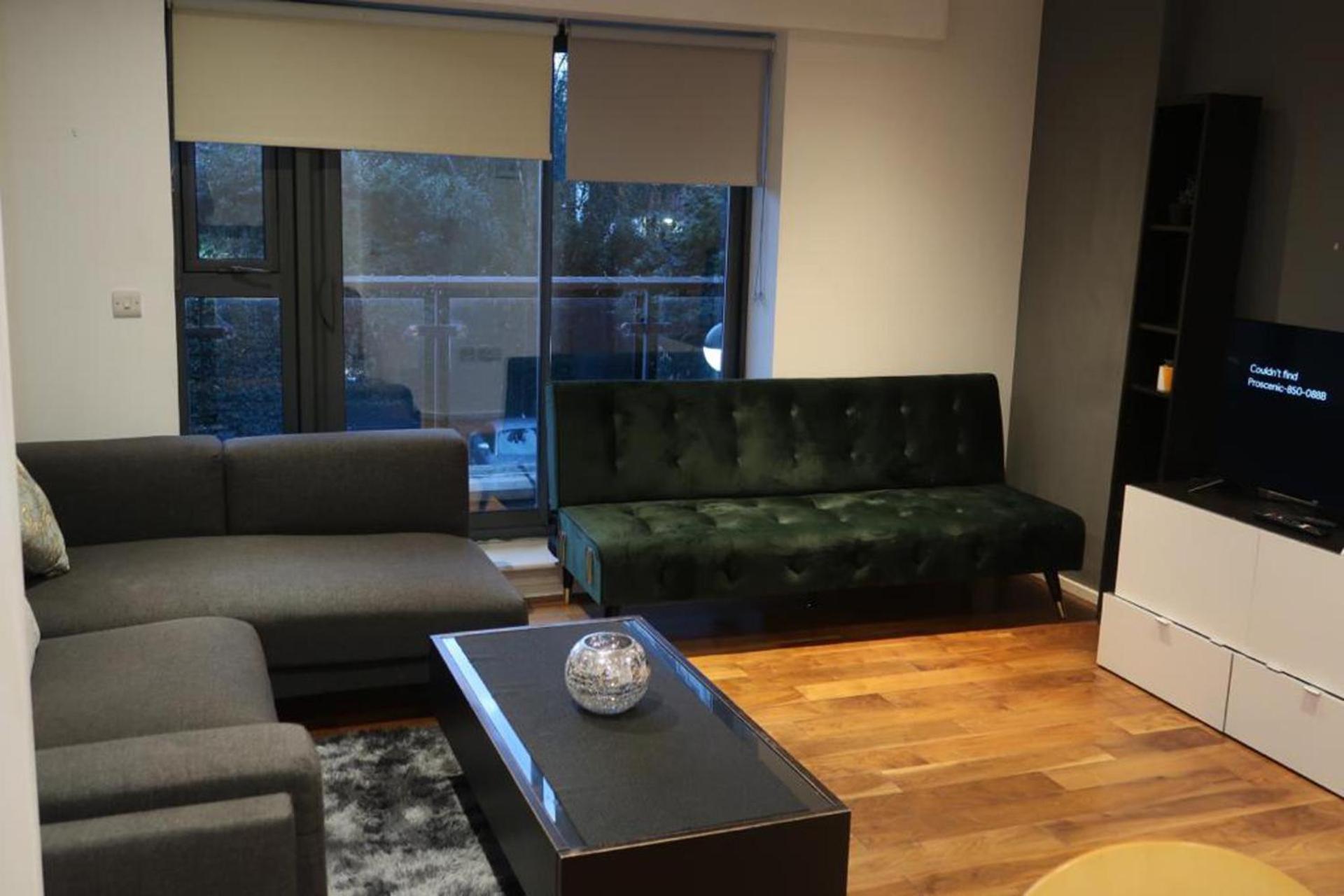 Immaculate 1-Bed Apartment In Londres Exterior foto